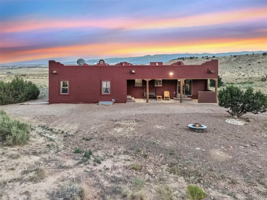 507 Van Egmond Dr, Penrose, CO 81240 - #3