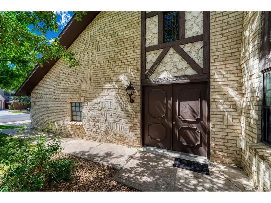 4250 S Olive St #202, Denver, CO 80237 - #2