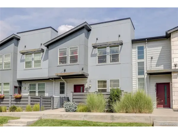 16121 Bolling Dr, Denver, CO 80239