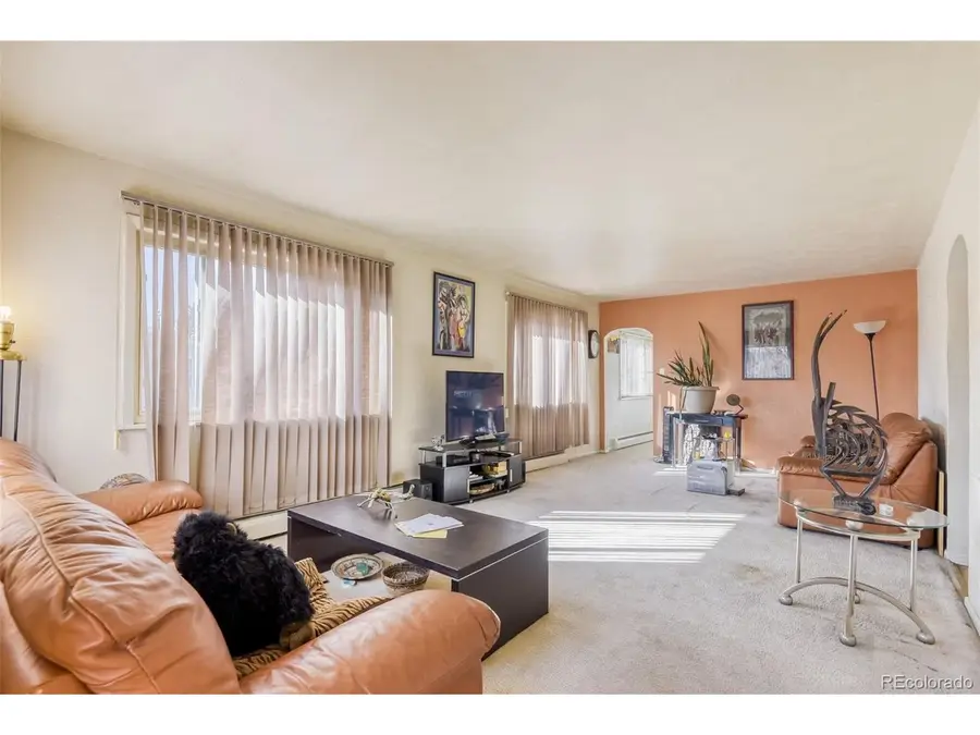 1901 Xanthia St, Denver, CO 80220 - #2