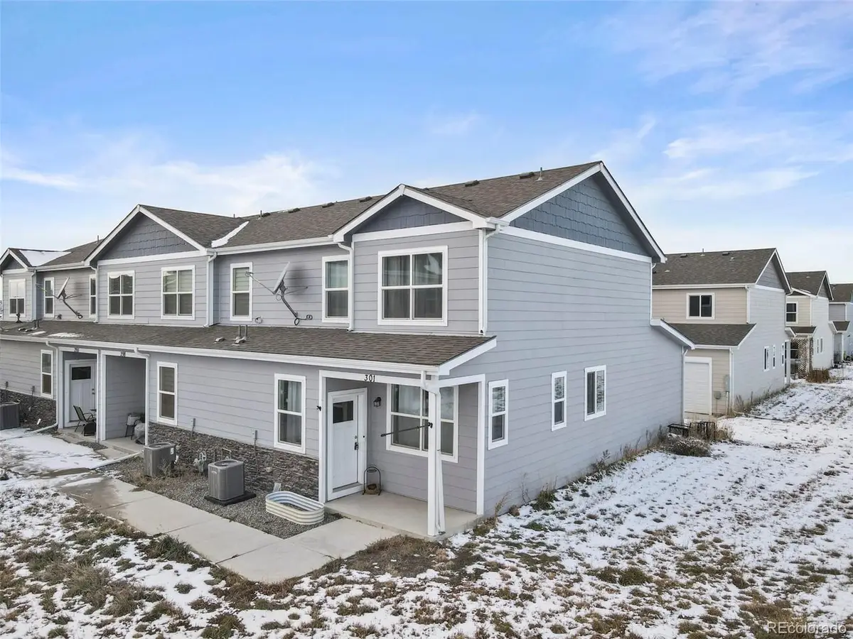 301 S 4th Ct, Deer Trail, CO 80105 - Image #1