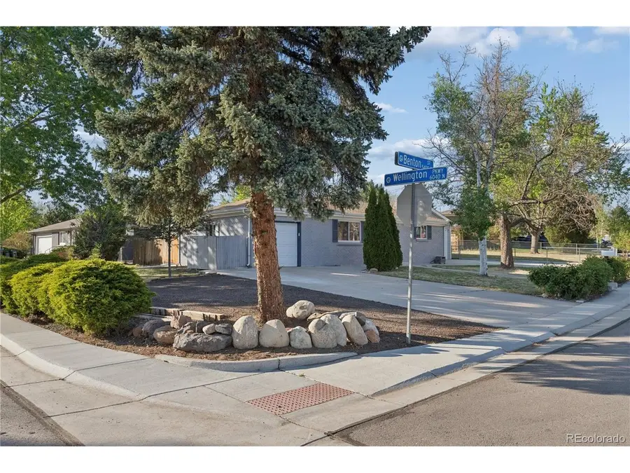 6055 Benton St, Arvada, CO 80003 - #3