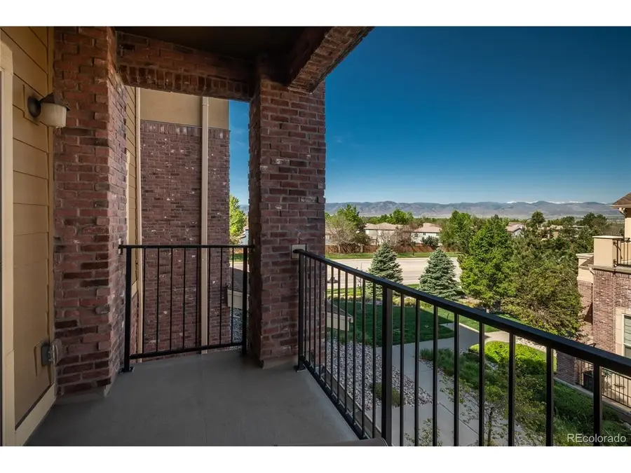 1062 Rockhurst Dr #202, Highlands Ranch, CO 80129 - #2