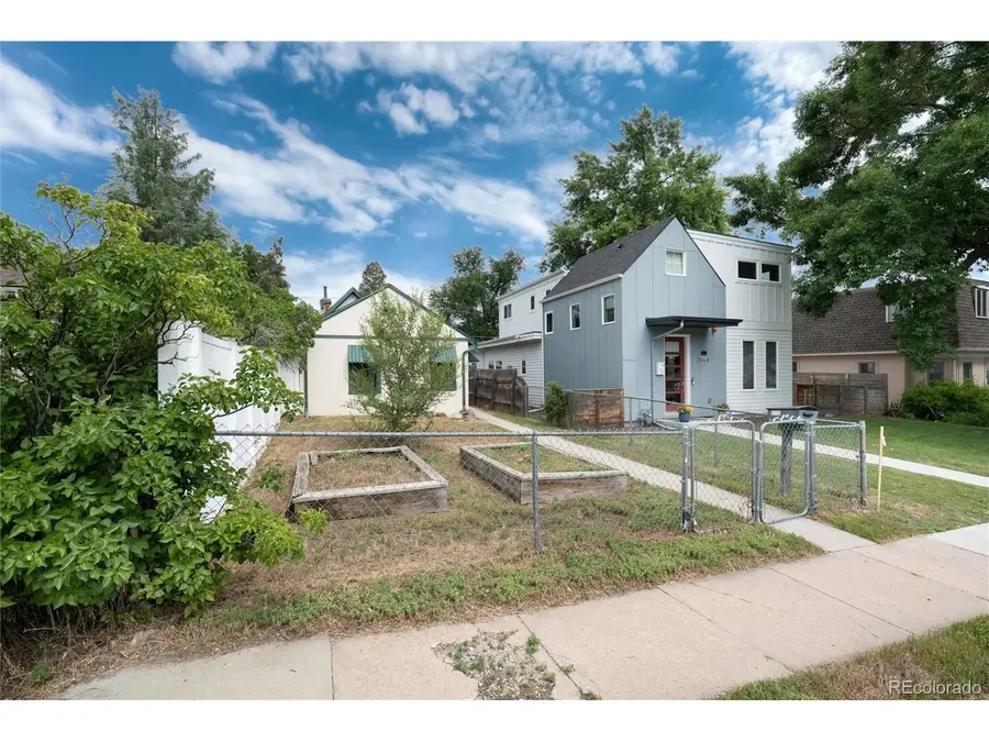 2568 Eaton St, Edgewater, CO 80214 - #2