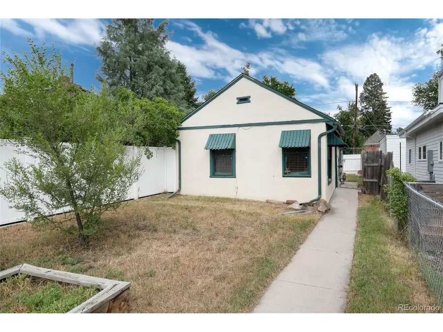 2568 Eaton St, Edgewater, CO 80214 - #3