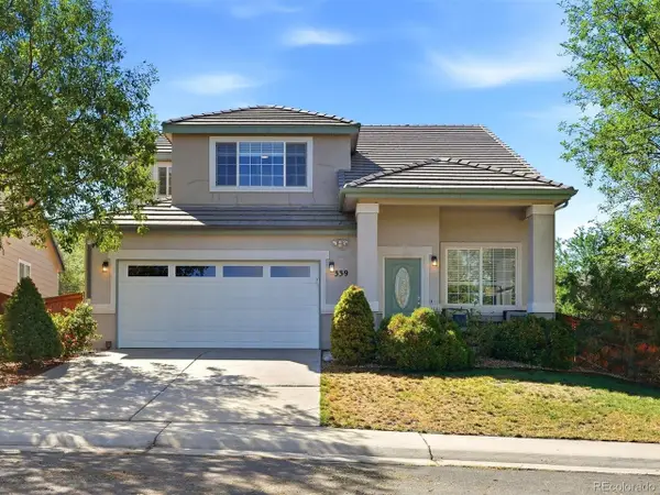339 Ivory Cir, Aurora, CO 80011