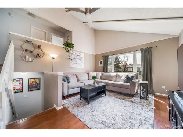 6670 S Elm Cir, Centennial, CO 80121