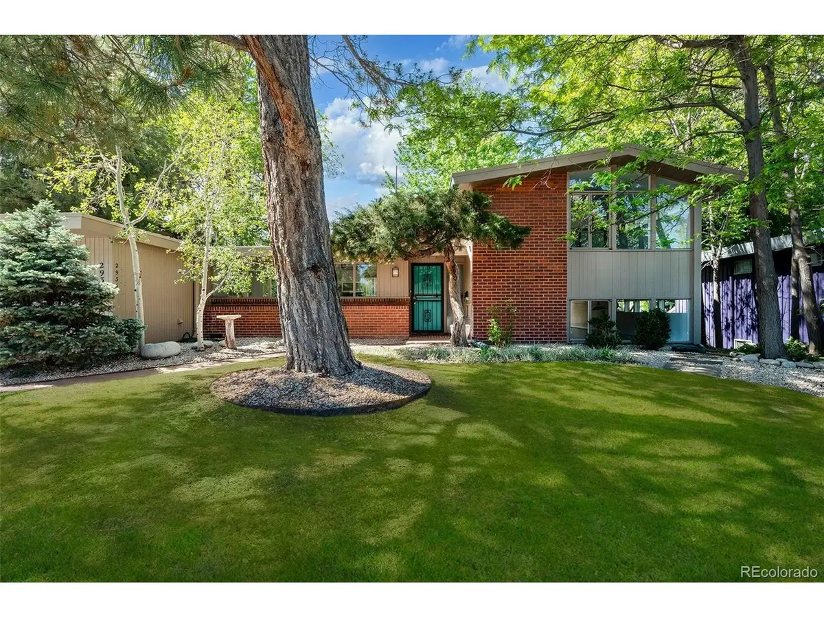 2935 S Lafayette Dr, Englewood, CO 80113 - #1