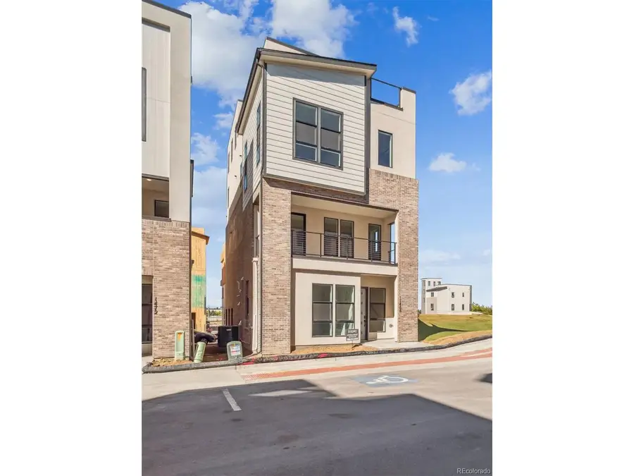 11466 E Briarwood Cir, Centennial, CO 80112 - #3