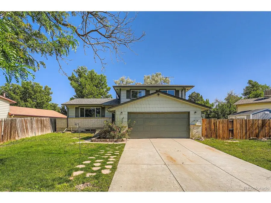 16623 E Asbury Pl, Aurora, CO 80013 - Image #2