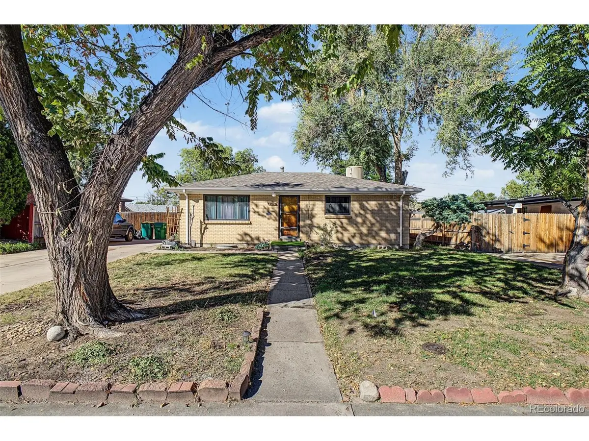 3015 Carson St, Aurora, CO 80011 - #1