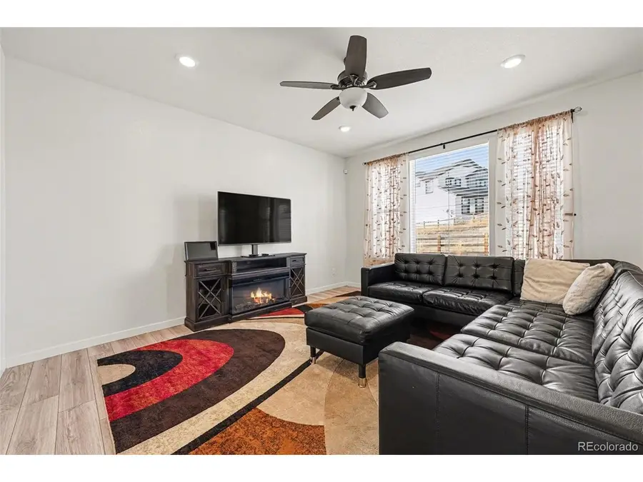 39149 Braxton Ln, Elizabeth, CO 80107 - #3