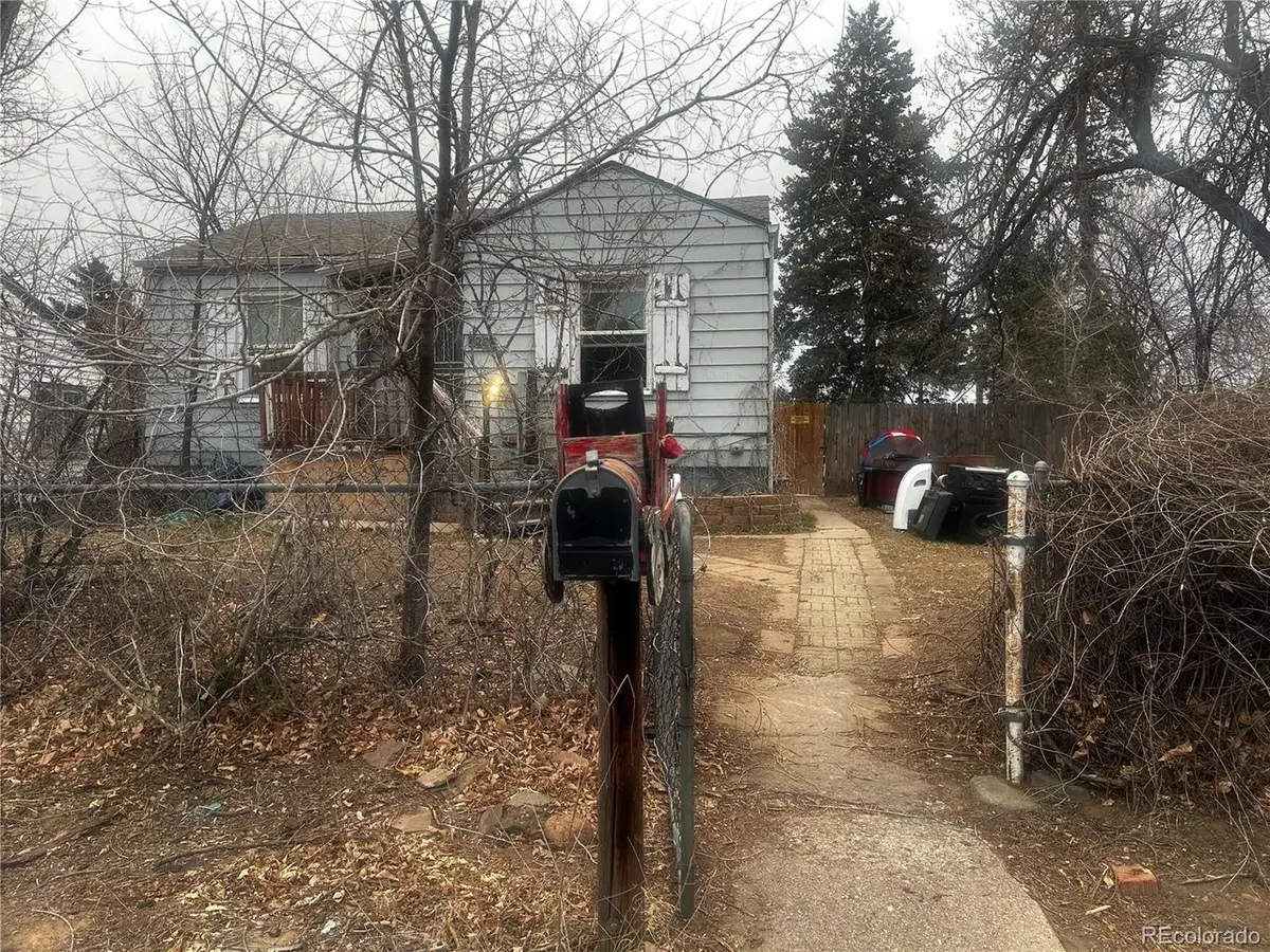 4286 S Acoma St, Englewood, CO 80110 - #1