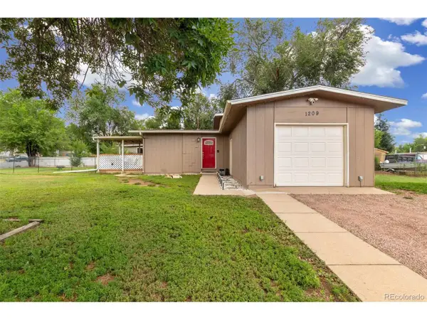 1209 Maxwell St, Colorado Springs, CO 80906
