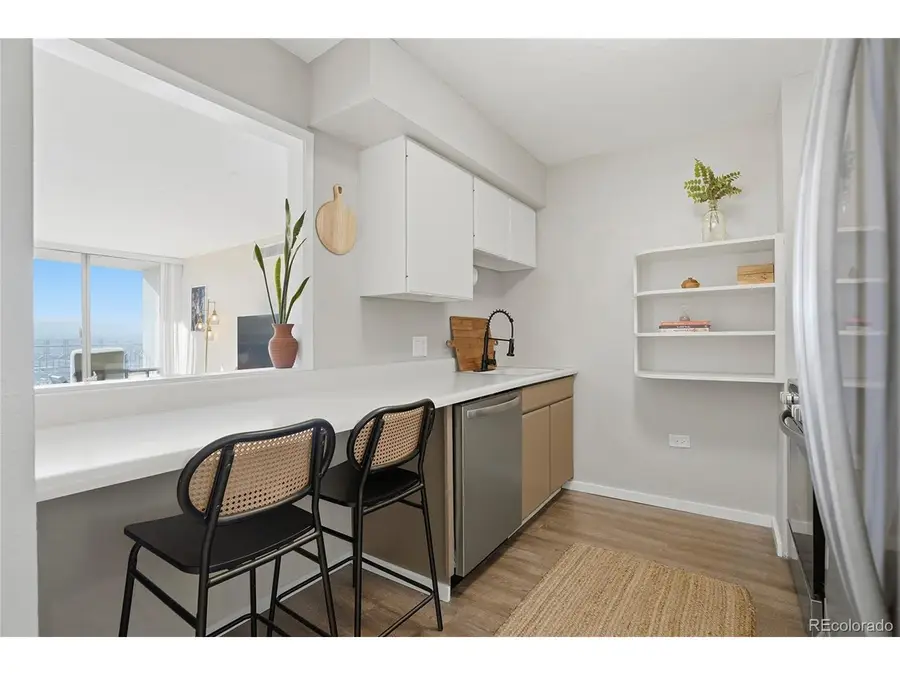 1020 15th St #35N, Denver, CO 80202 - Image #2