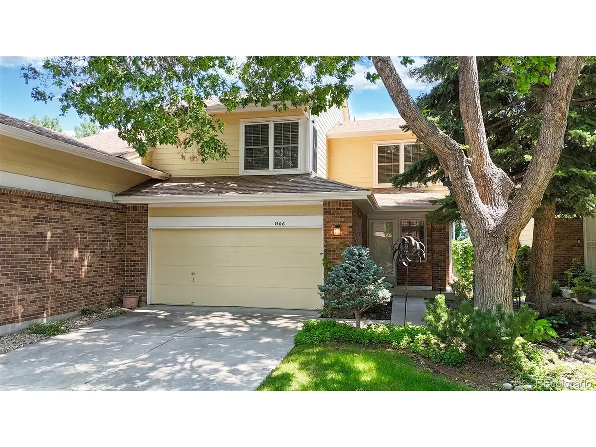1566 S Trenton Ct, Denver, CO 80231 - #1