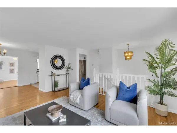 10093 W Maryland Dr, Lakewood, CO 80232