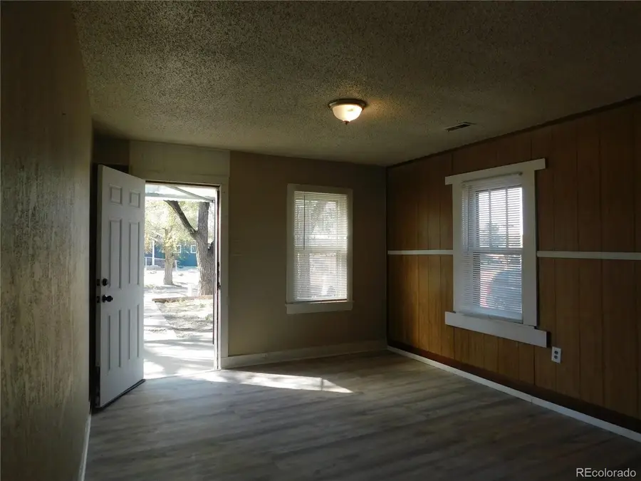 705 Adams Ave, La Junta, CO 81050 - #2