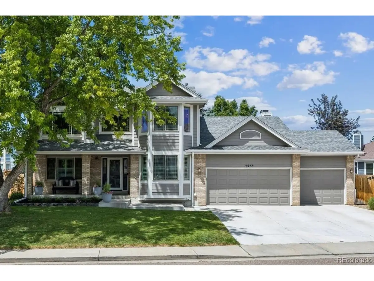 10738 W Roxbury Ave, Littleton, CO 80127 - #1