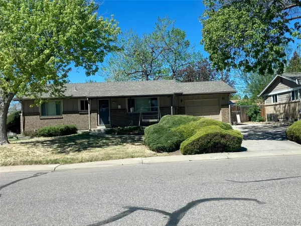 1833 S Carr St, Lakewood, CO 80232