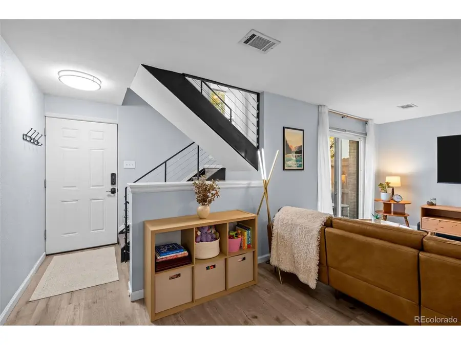 2869 S Locust St, Denver, CO 80222 - Image #2