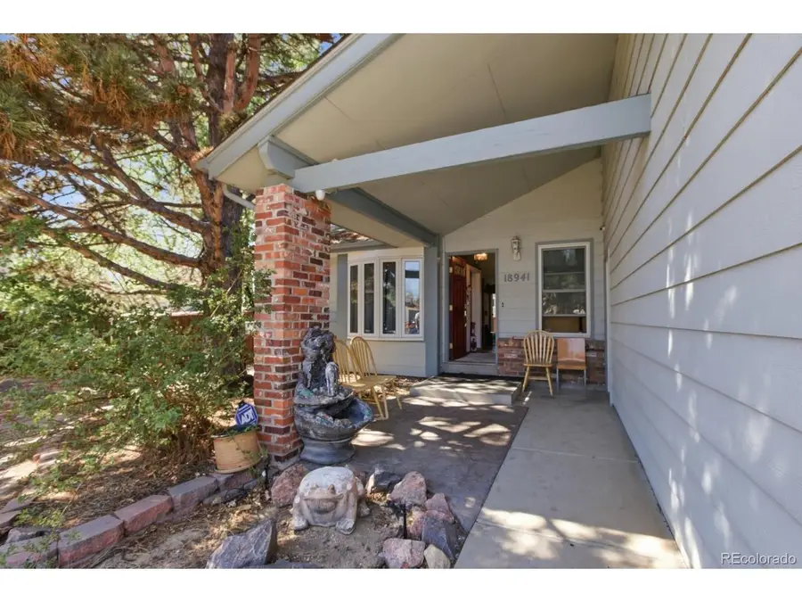 18941 E Chaffee Pl, Denver, CO 80249 - #2