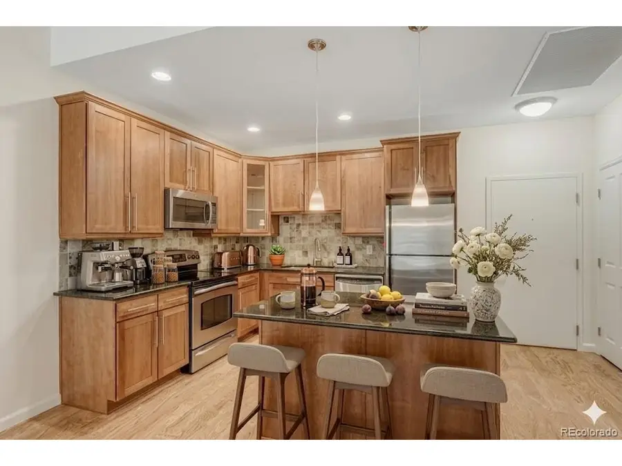 1950 N Logan St #308, Denver, CO 80203 - #2