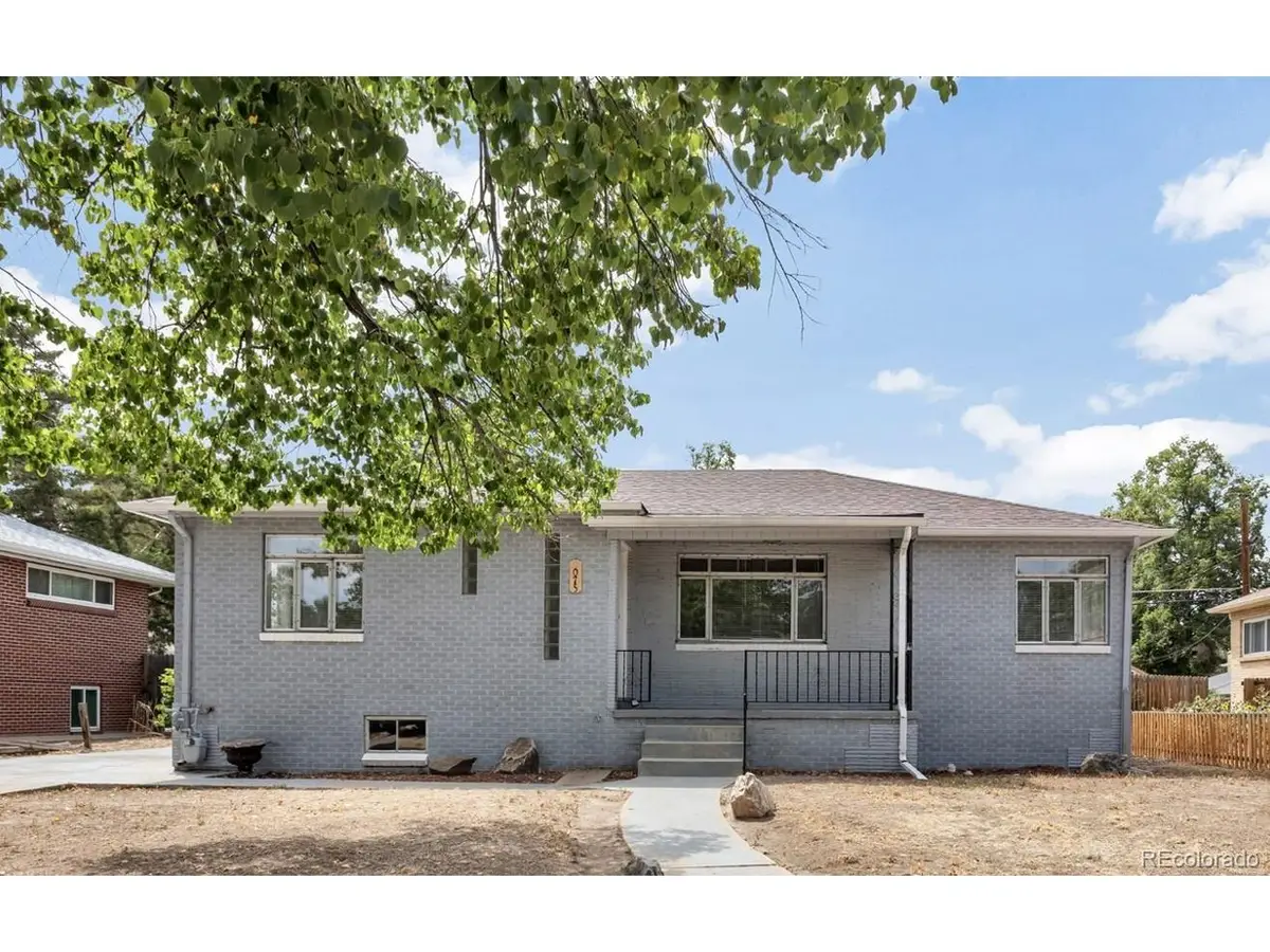 1075 Kingston St, Aurora, CO 80010 - #1