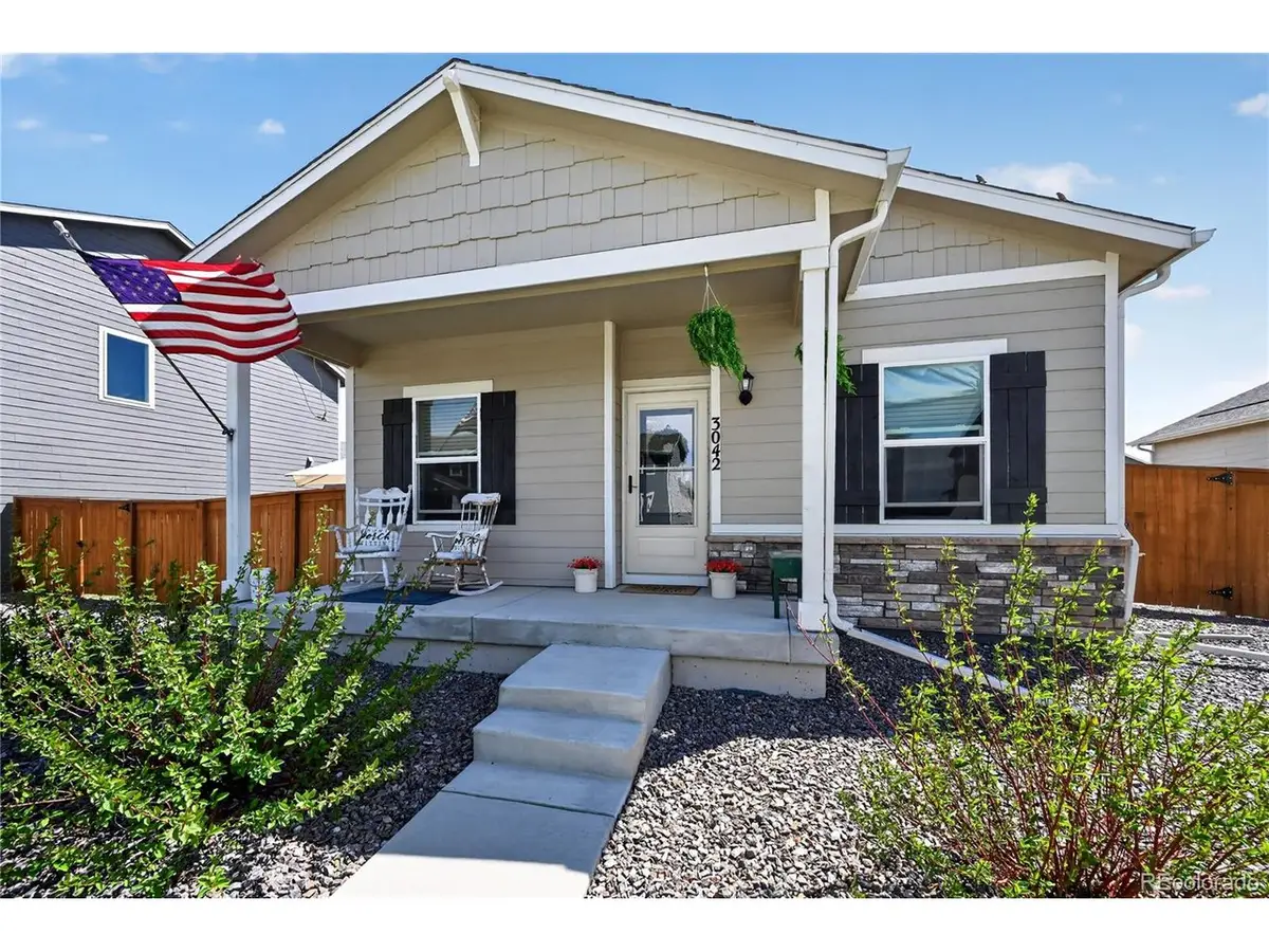 3042 Nectar St, Strasburg, CO 80136 - #1