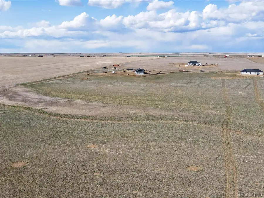 61800 E 32nd Court, Strasburg, CO 80136 - Image #3