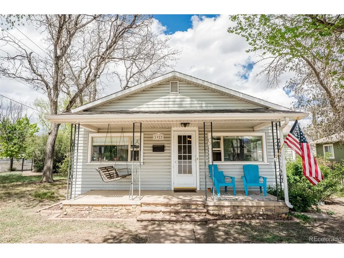 1922 W Cucharras St, Colorado Springs, CO 80904 - #1