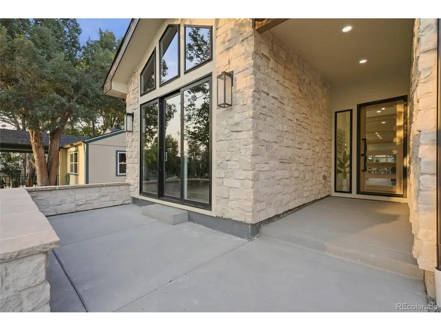 2934 S Bellaire St, Denver, CO 80222 - #3