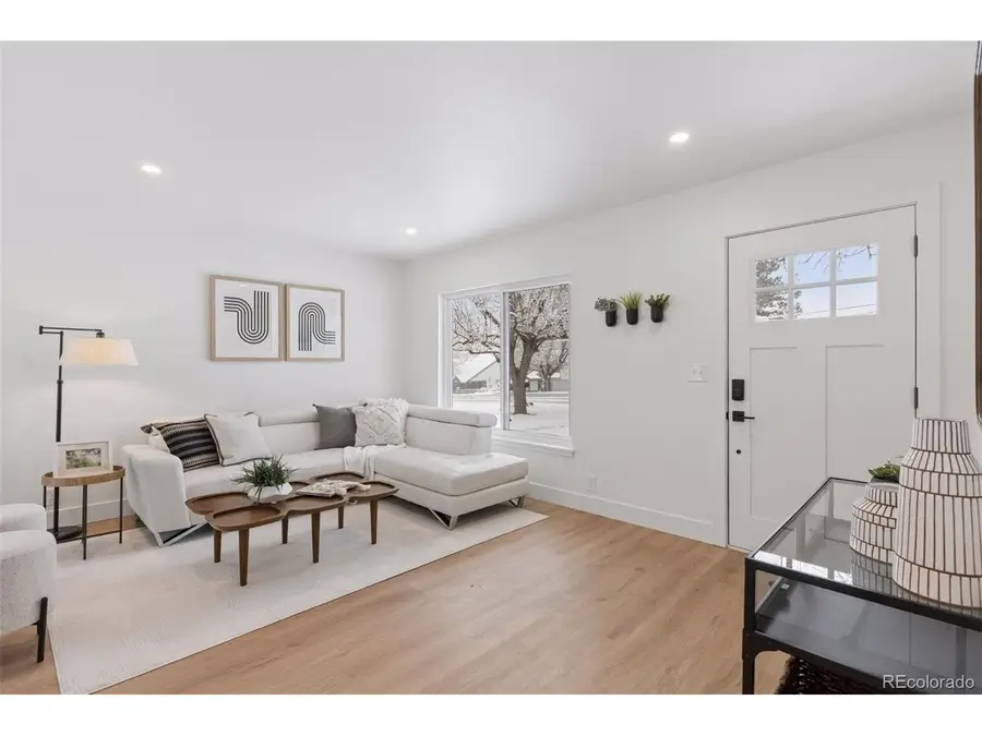 1404 W Lake Ave, Littleton, CO 80120 - #3