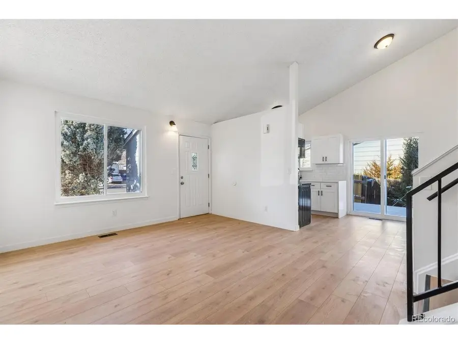 17406 E Temple Dr, Aurora, CO 80015 - Image #2