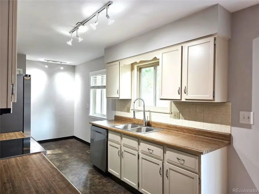 5915 Mercury Dr, Fort Collins, CO 80525 - #3