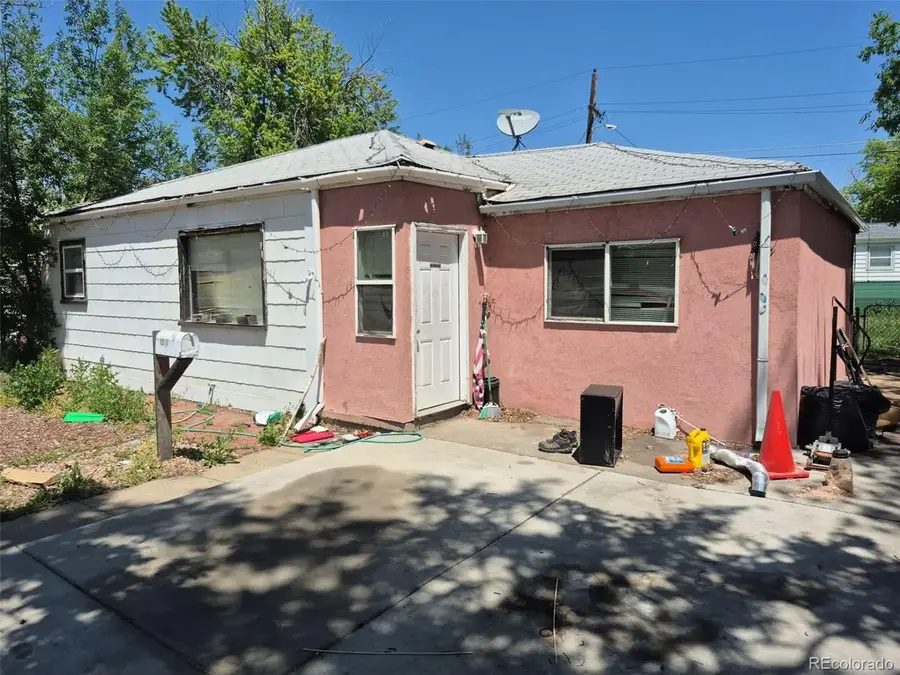 1266 Del Mar Pkwy, Aurora, CO 80010 - Image #3