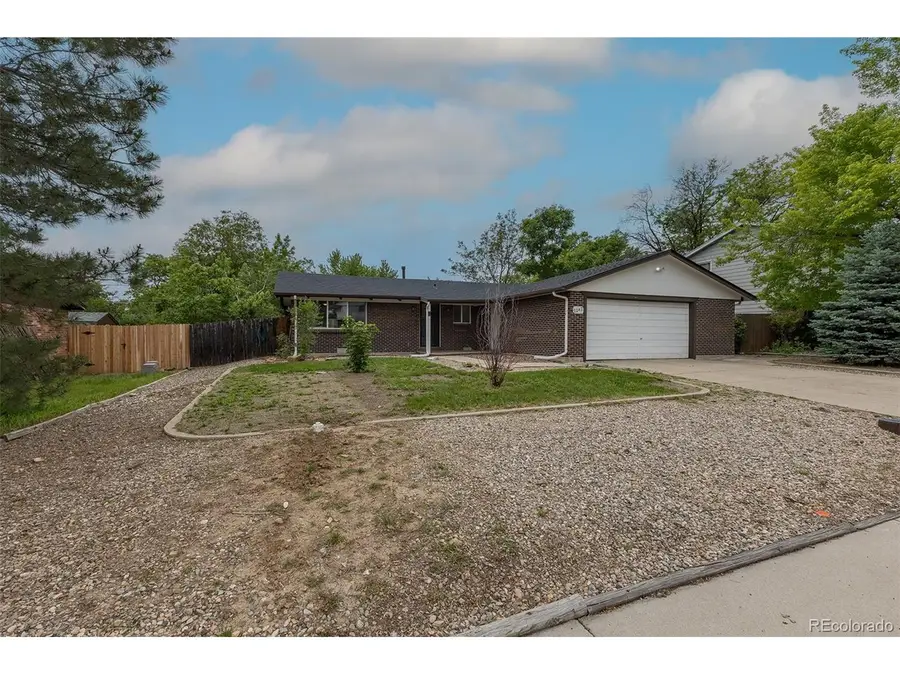 7042 W 76th Ave, Arvada, CO 80003 - #2