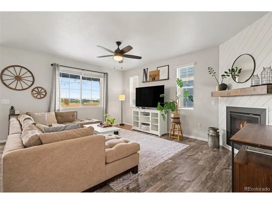 41 S Quantock St, Aurora, CO 80018 - #3
