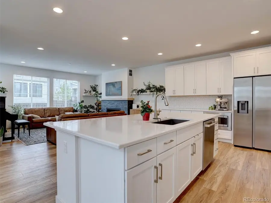 11246 Bellsong Ln, Littleton, CO 80125 - #2