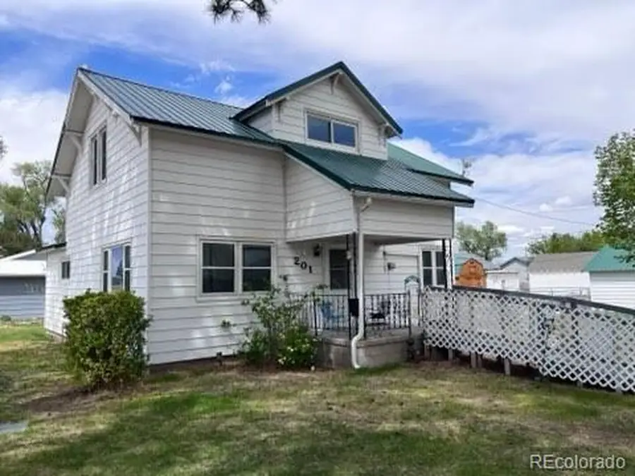 201 E 4th Ave, Otis, CO 80743 - #3