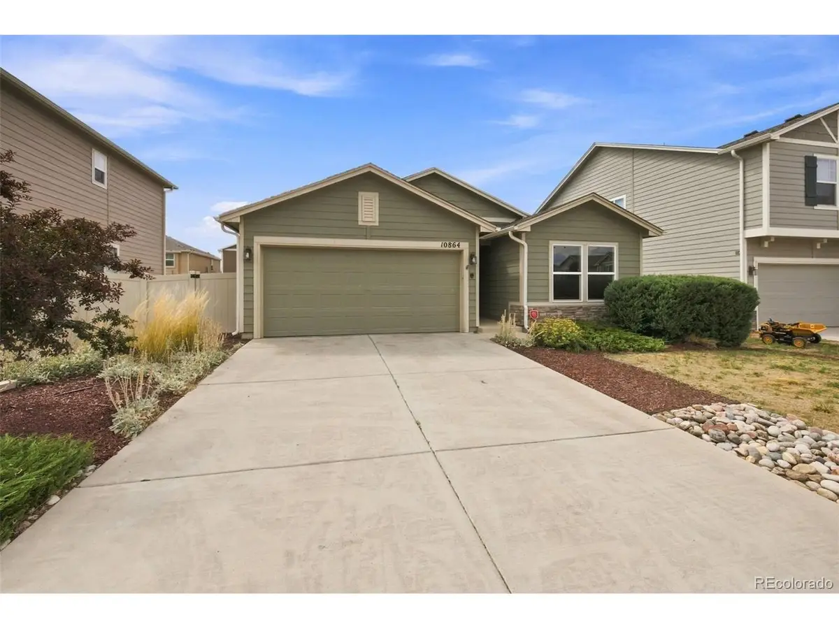 10864 Traders Pkwy, Fountain, CO 80817 - #1