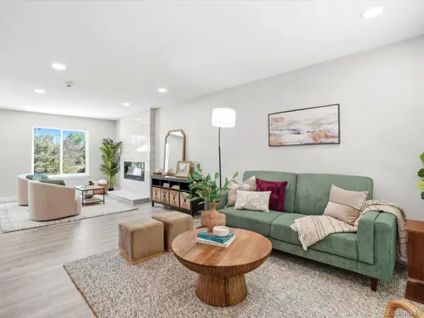 1069 S Lewiston Way, Aurora, CO 80017