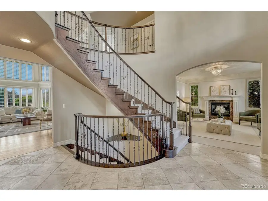 9130 S Lost Hill Dr, Lone Tree, CO 80124 - #3
