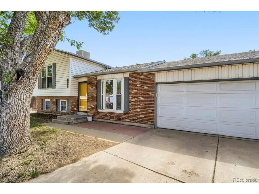 10946 Glencoe Pl, Thornton, CO 80233 - #2