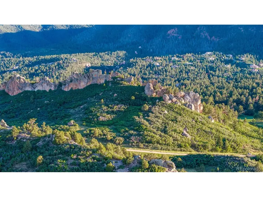 5814 Country Club Dr, Larkspur, CO 80118 - #2