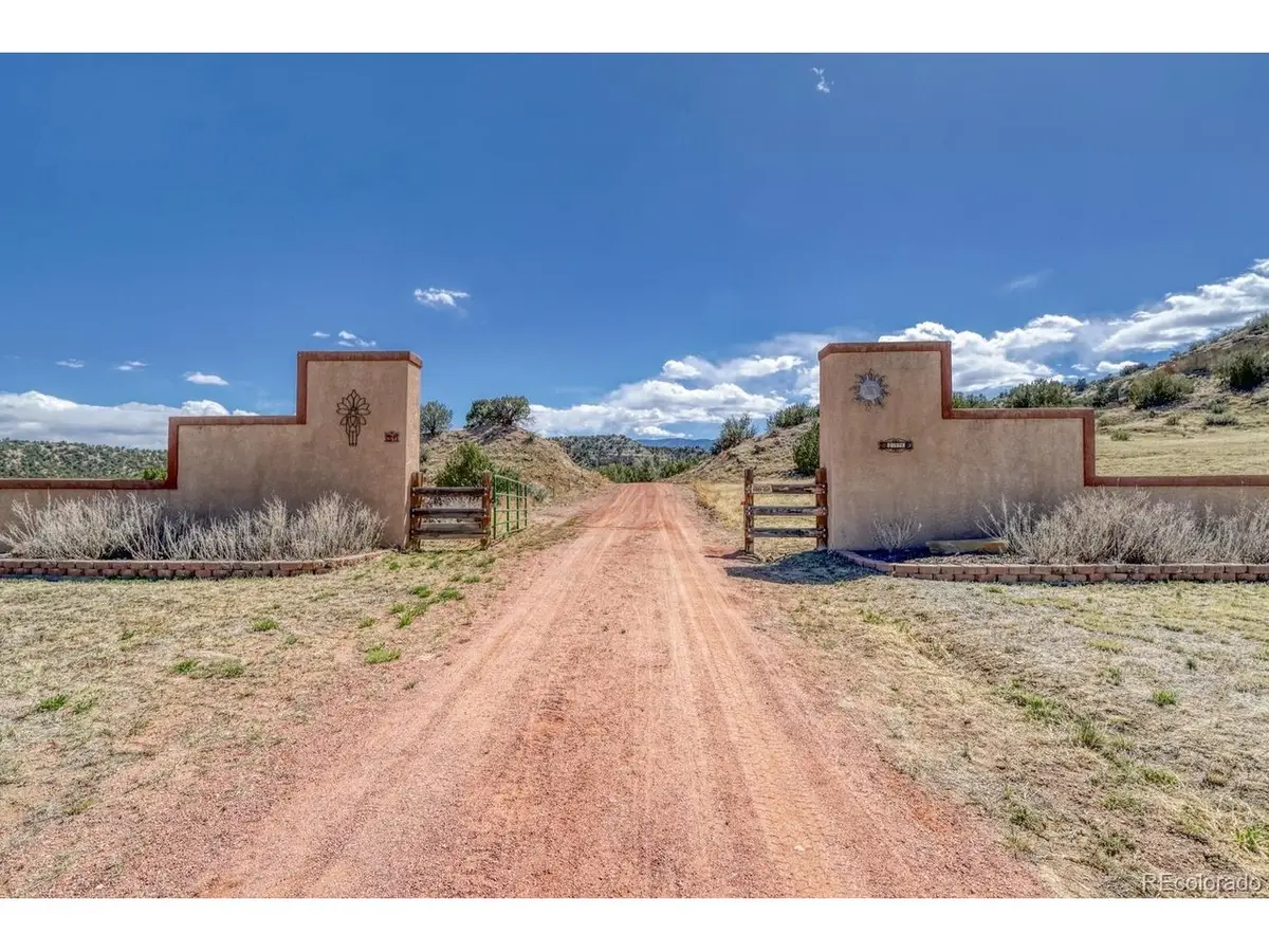 254 Bandito Trl, Florence, CO 81226 - #1