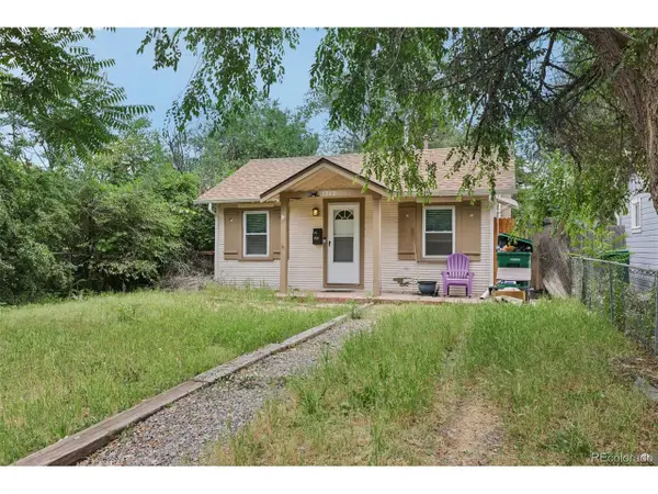 1340 Iola St, Aurora, CO 80010