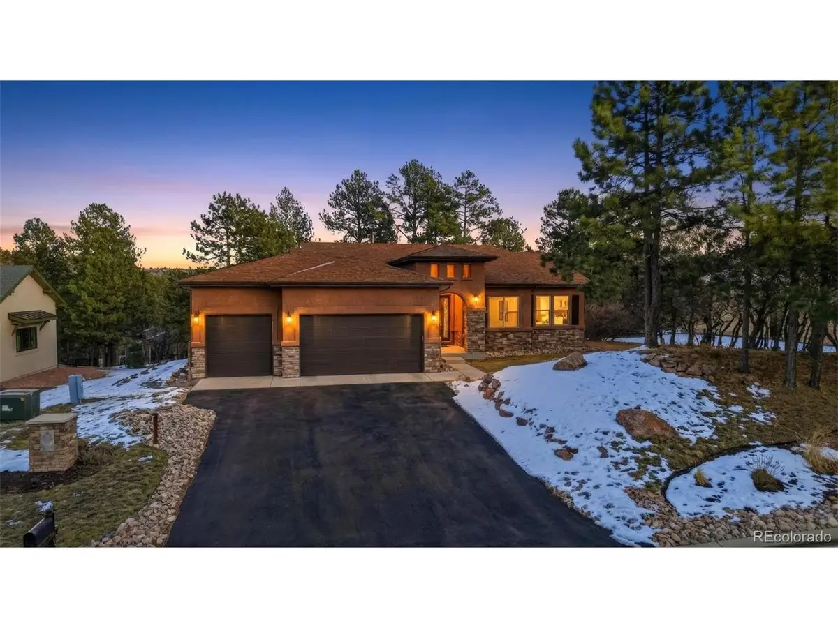 8056 Monarch Rd, Larkspur, CO 80118 - Image #1