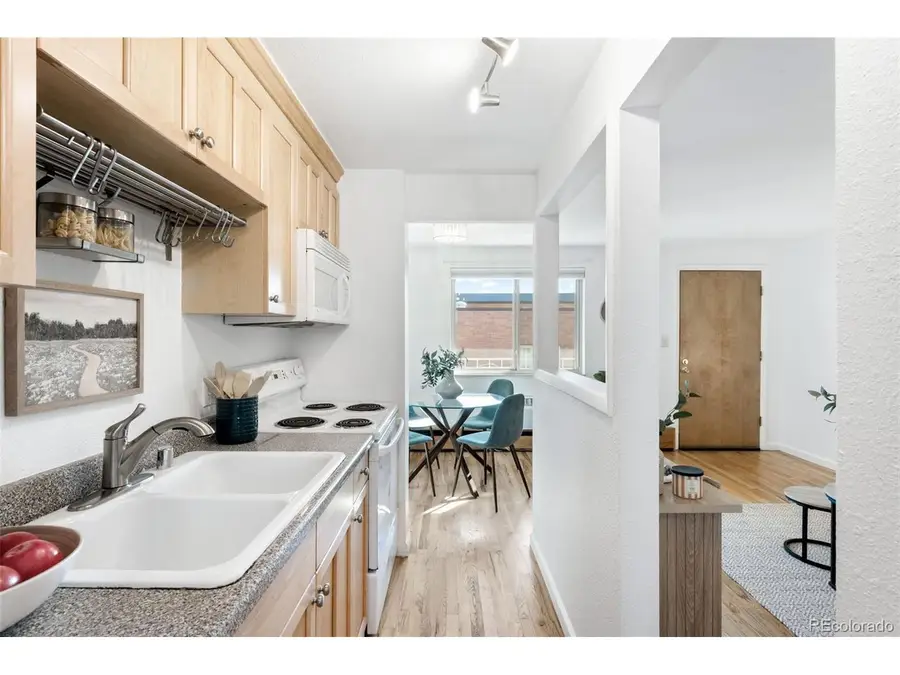 148 S Emerson St #303, Denver, CO 80209 - Image #3