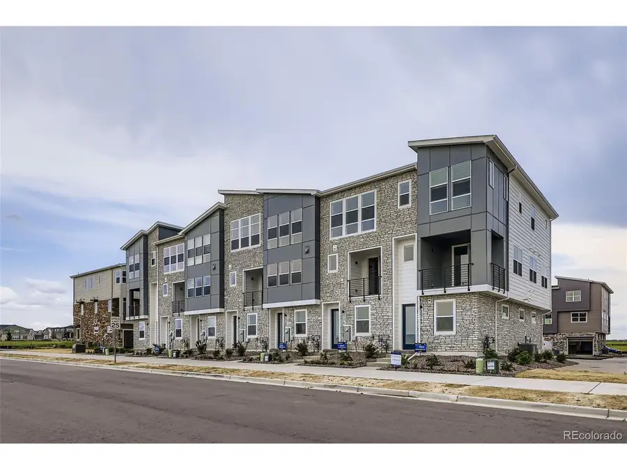 20598 E 63rd Ave, Aurora, CO 80019 - #2